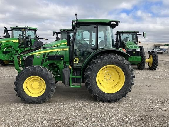 Image of John Deere 5075M equipment image 2