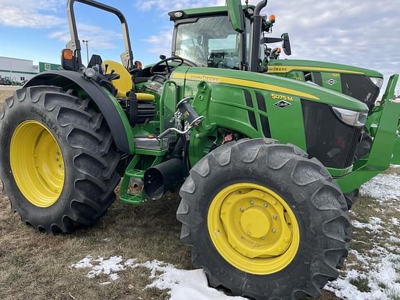 Image of John Deere 5075M Primary image