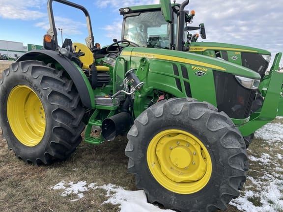 Main image John Deere 5075M