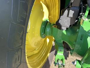 Main image John Deere 5075M 15