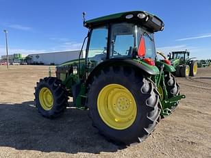 Main image John Deere 5075M 7