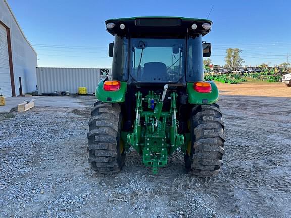 Image of John Deere 5075M equipment image 3