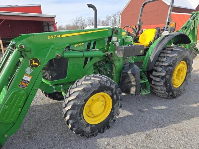 Image of John Deere 5075M equipment image 1