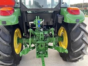 Main image John Deere 5090E 14