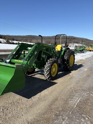 Image of John Deere 5090E equipment image 1