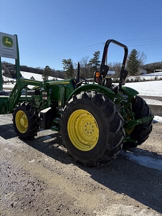 Image of John Deere 5090E equipment image 2