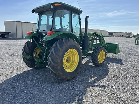 Image of John Deere 5090E equipment image 4