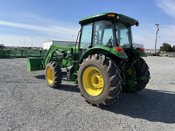 Image of John Deere 5090E equipment image 2