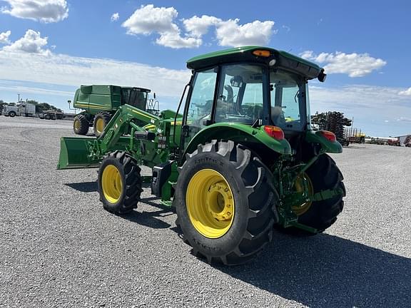 Image of John Deere 5090E equipment image 3