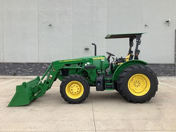 Image of John Deere 5090E Primary image