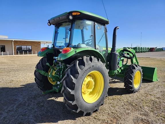 Image of John Deere 5090E equipment image 2