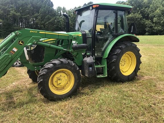 Image of John Deere 5090E equipment image 1