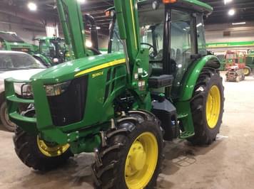 Main image John Deere 5090E