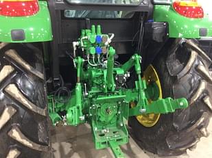 Main image John Deere 5090E 13