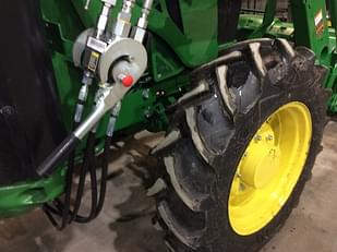 Main image John Deere 5090E 15