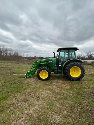 Image of John Deere 5090E Primary image