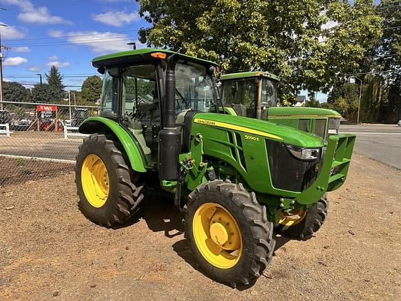 Image of John Deere 5090E equipment image 3