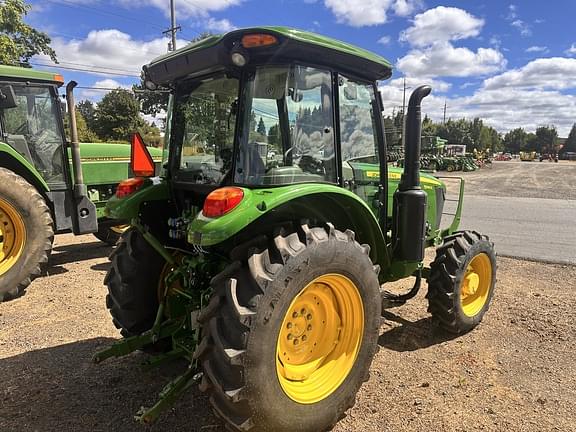 Image of John Deere 5090E equipment image 2