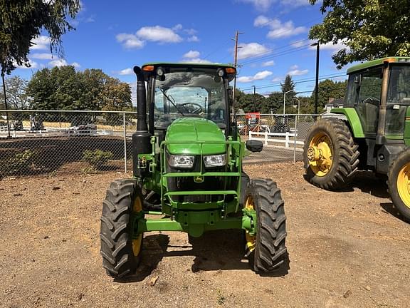 Image of John Deere 5090E equipment image 4
