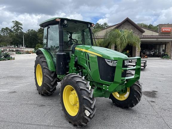 Image of John Deere 5090E equipment image 2