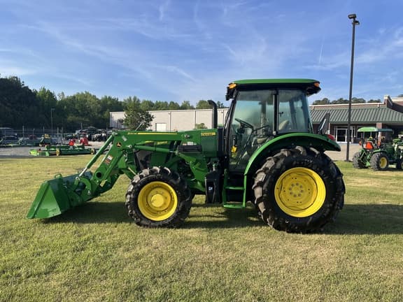 Image of John Deere 5090E equipment image 2