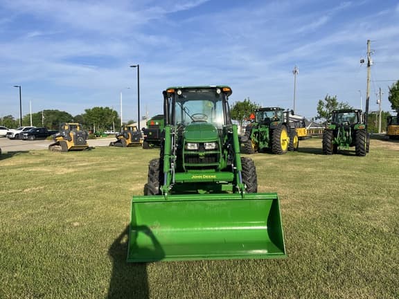 Image of John Deere 5090E equipment image 3