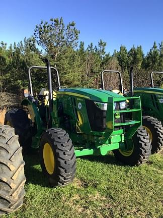 Image of John Deere 5090E equipment image 2