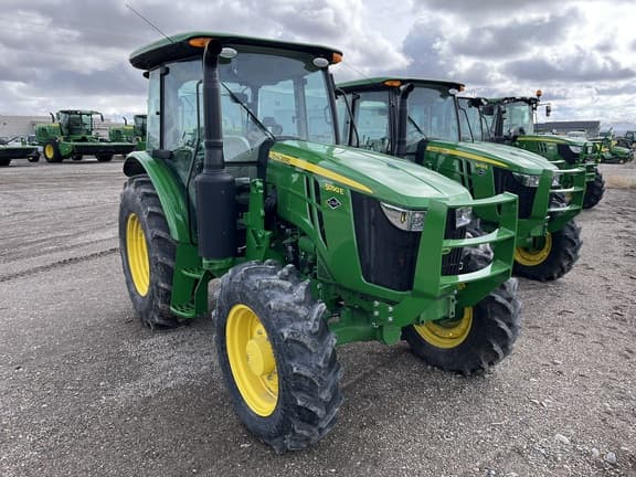 Image of John Deere 5090E equipment image 1