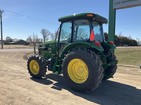 Image of John Deere 5090E equipment image 2