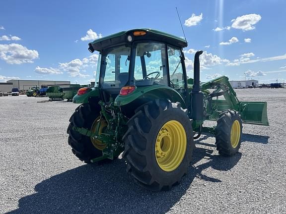 Image of John Deere 5090E equipment image 4