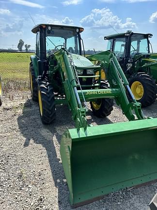 Image of John Deere 5090E equipment image 1