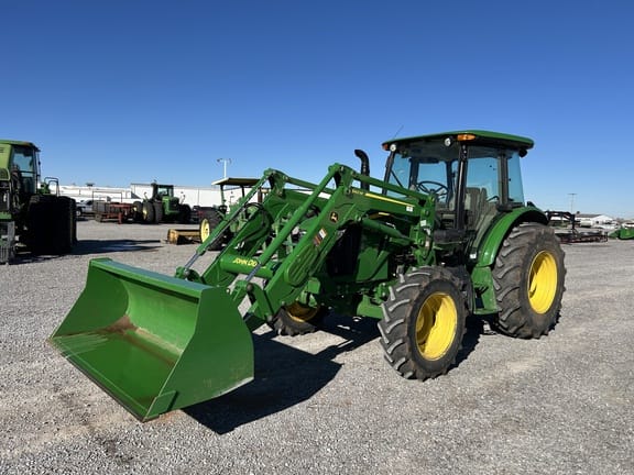 Main image John Deere 5090E