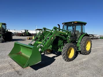 Main image John Deere 5090E
