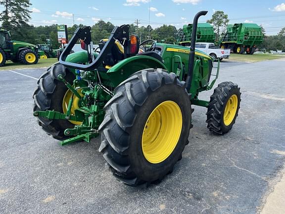 Image of John Deere 5090E equipment image 3