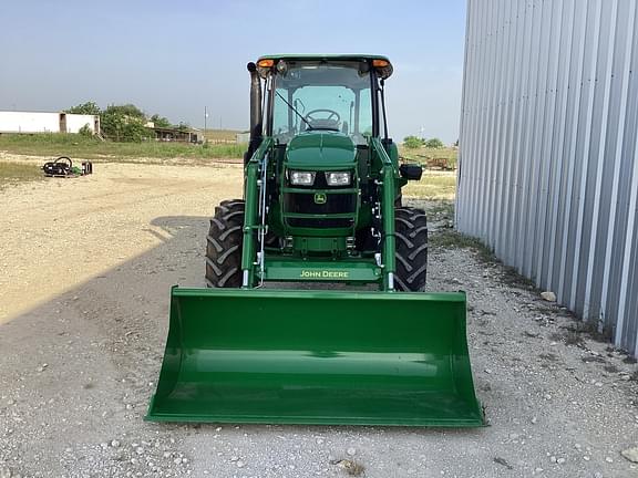 Image of John Deere 5090E equipment image 3