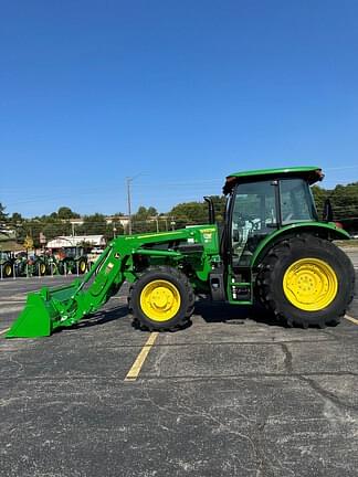 Image of John Deere 5090E equipment image 2