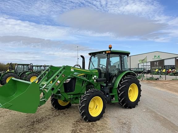 Image of John Deere 5090E Primary image