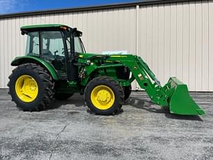 Main image John Deere 5090E