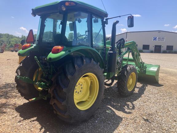 Image of John Deere 5090E equipment image 3