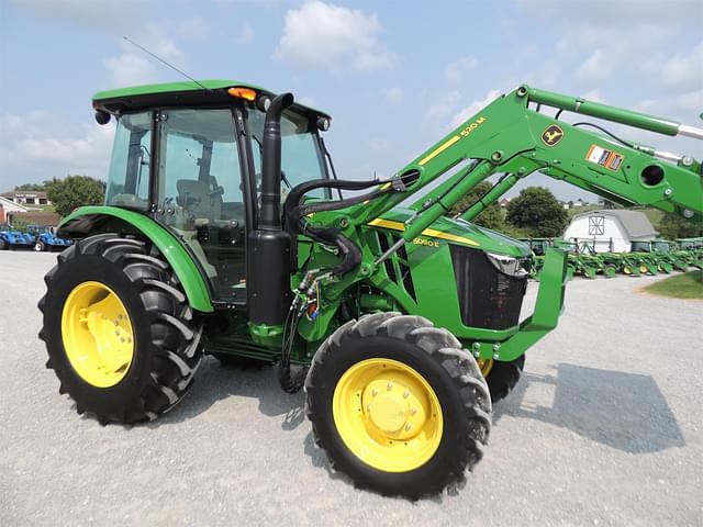 Image of John Deere 5090E equipment image 3