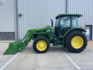Main image John Deere 5090E