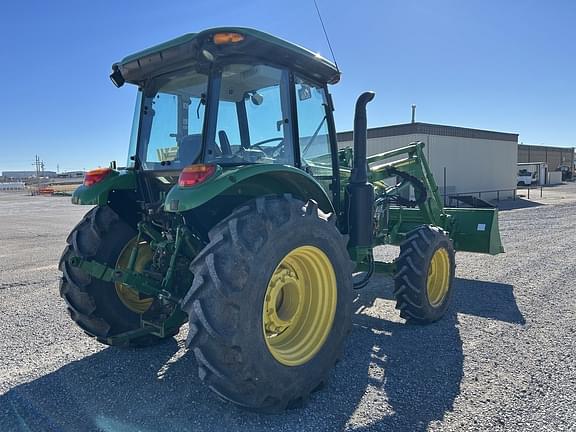 Image of John Deere 5090E equipment image 4