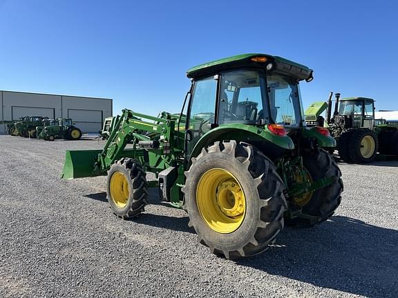 Image of John Deere 5090E equipment image 2