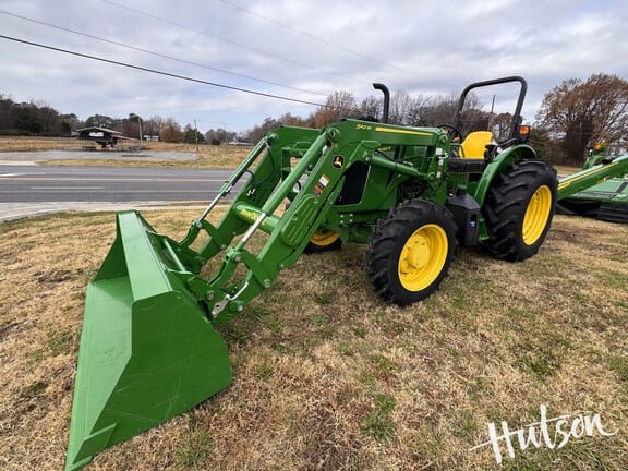 Main image John Deere 5090E