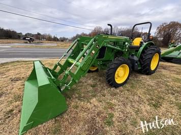 Main image John Deere 5090E