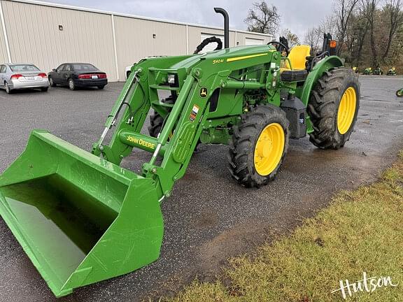 Image of John Deere 5090E equipment image 2