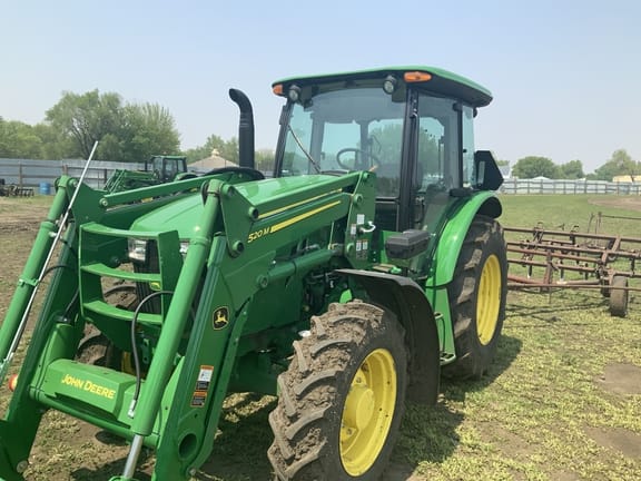 Main image John Deere 5090E