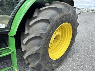 Main image John Deere 5090E 8