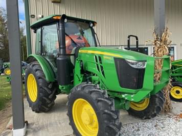 Main image John Deere 5090E