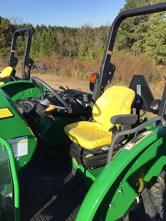 Image of John Deere 5090E equipment image 4